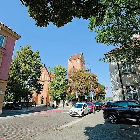 Urbannestgroup - Old Town - Stare - Freta 50 *