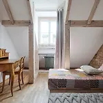 Urbannestgroup - Old Town - Stare - Freta 50 *